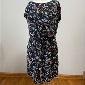 Floral Old Navy plus 2x dress